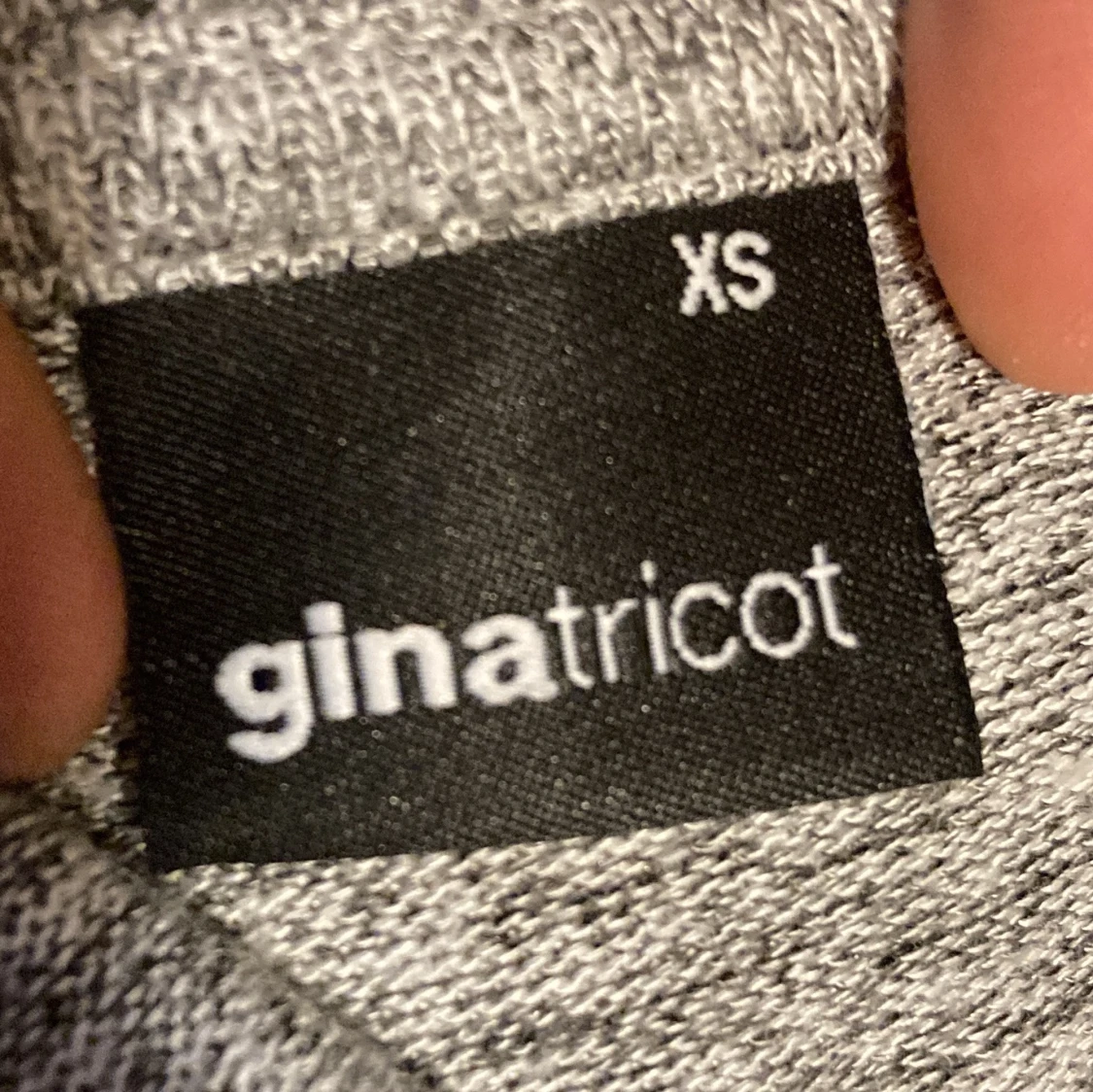 Gina tricot tröja  - 91