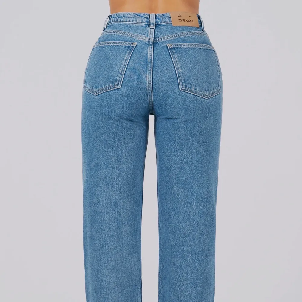 Önskar byta mina adsgn jeans i storlek M till ett par i storlek S. Hojta om du har ett par hemma och kan tänka dig ett byte :). Jeans & Byxor.