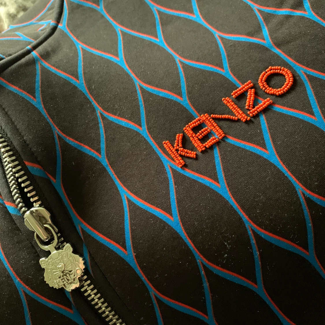 Kenzo/HM hoddie med dragkedja  - 90