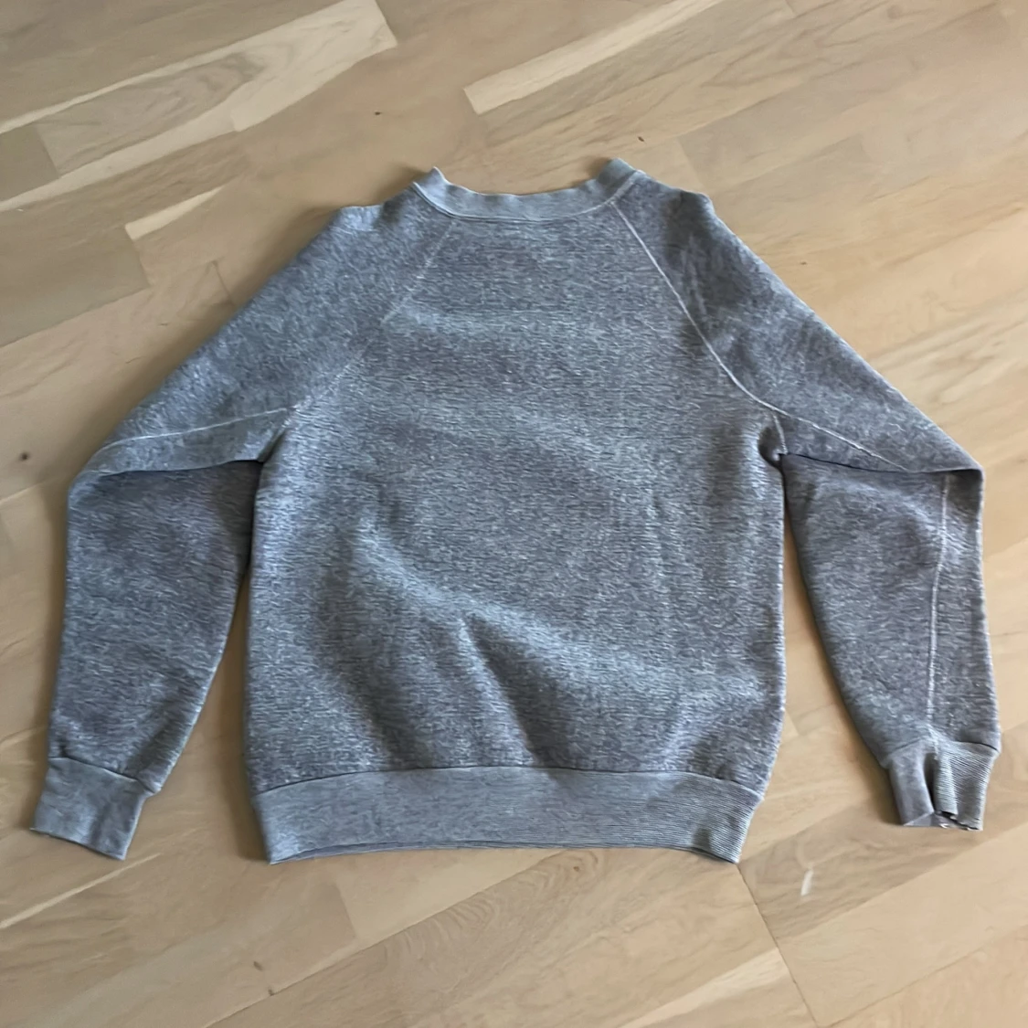 Vintage Navy Sweatshirt - 90