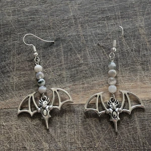 Örhängen med trädagat  - Handgjorda örhängen med äkta trädagat 💚 betalning via swish 🦇