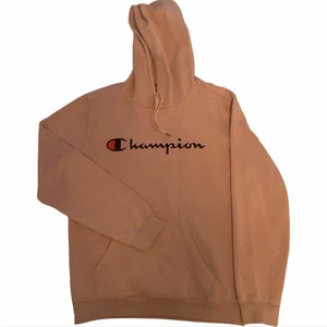 Rosa Champion Hoodie - .
