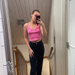 Rosa topp från H&M - Rosa topp från H&M med smala band 