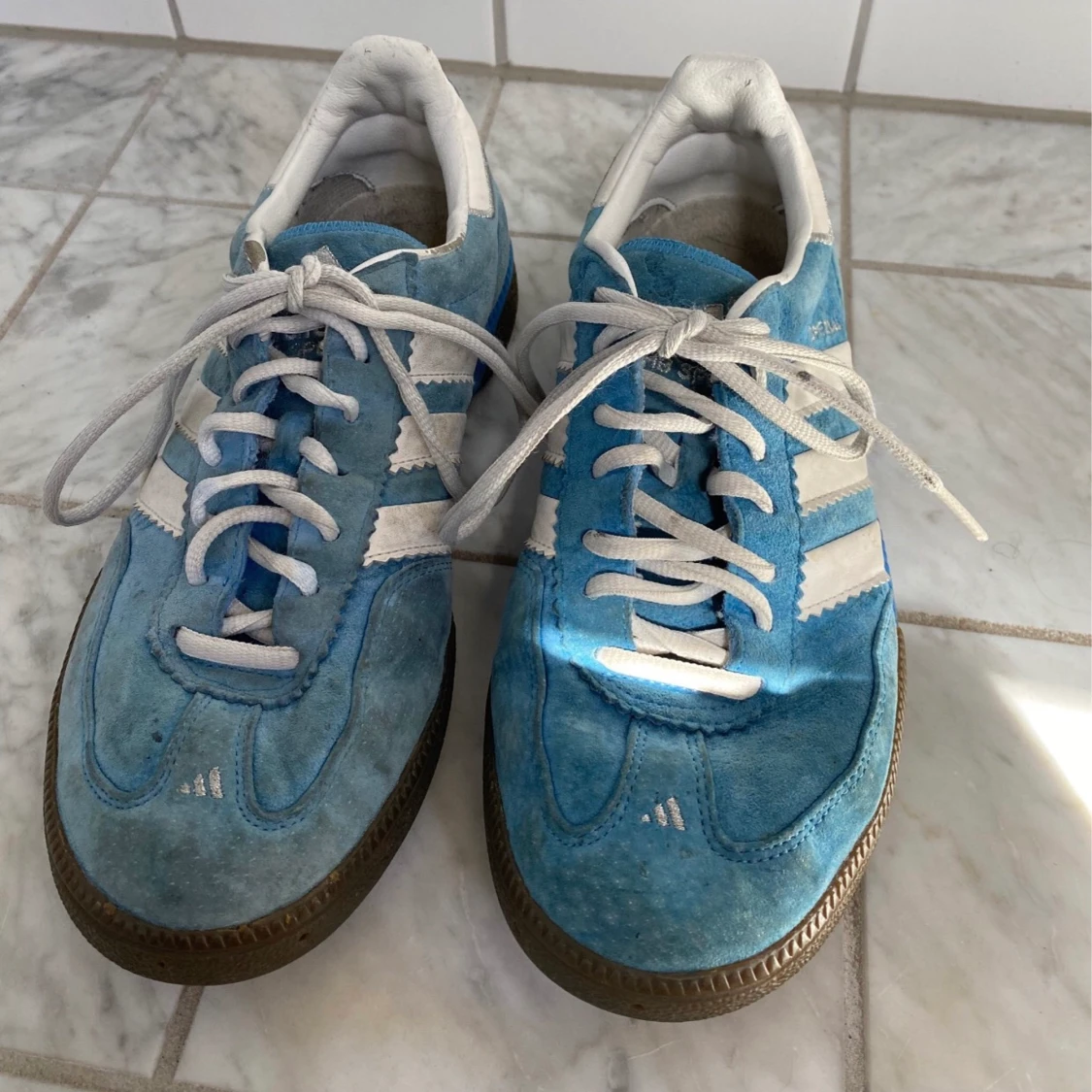 Adidas spezial storlek 41 1/3  - 90