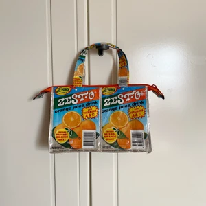 Mini Zesto väska  - Miniväska av juicepaket 