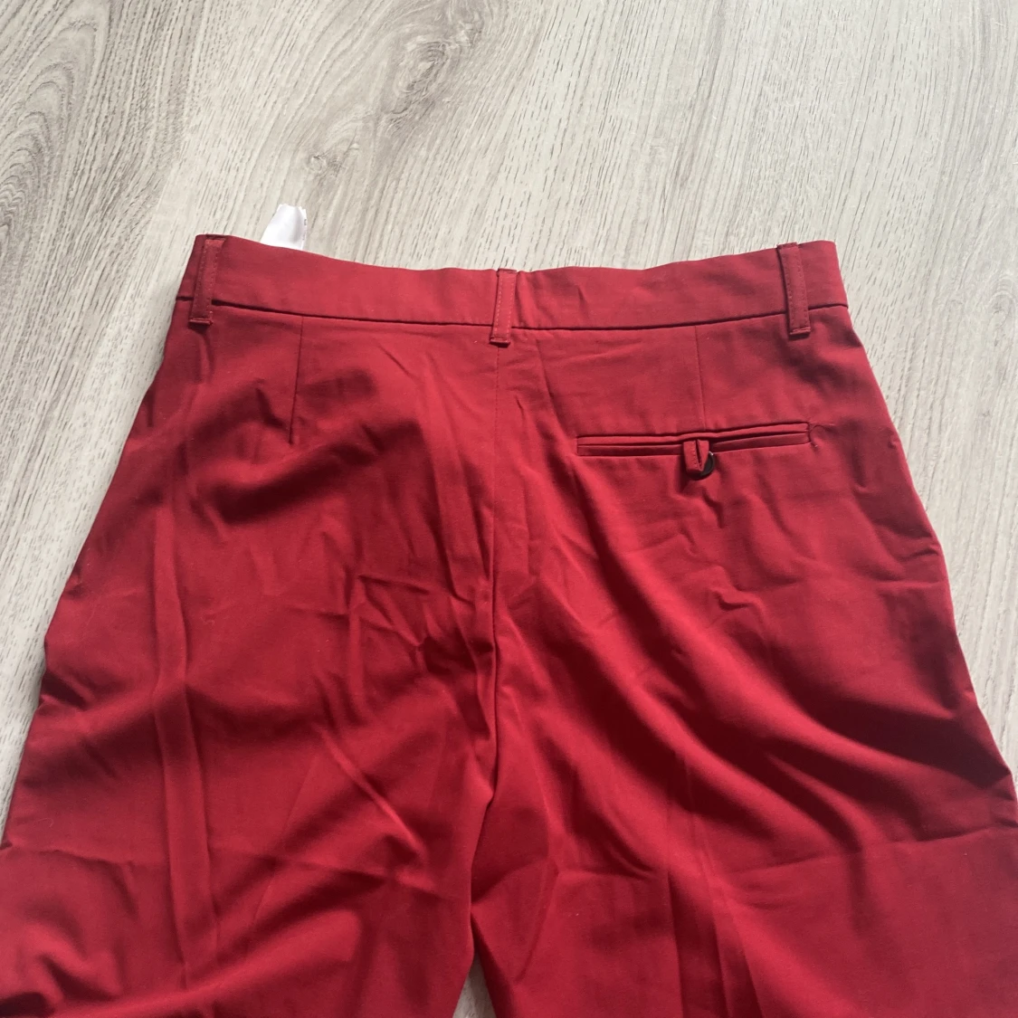 Röda byxor  - 91