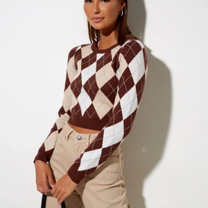 Motel Rocks  - En jättefin sweater från motel rocks, sjukt skönt och njut material, storlek S. Säljs då den tyvärr aldrig kommer till användning, skriv för fler bilder, köpare står för frakt