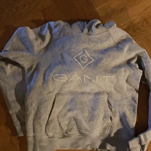 Gant hoodie - Bra skick nästan inte använd 