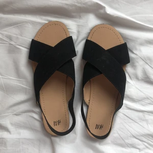 Sandler! - Sandler från hm 