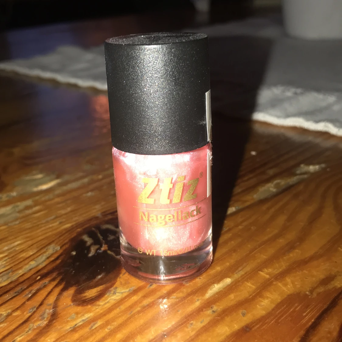 2 par nagellack ett lite mörkare ”silver” rosa och ett litet mörkare  - 91