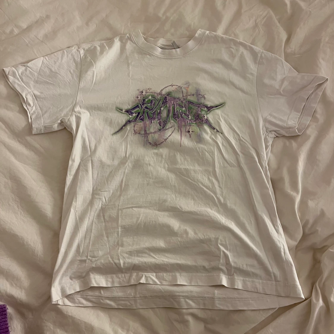 Vit T-shirt med tryck 