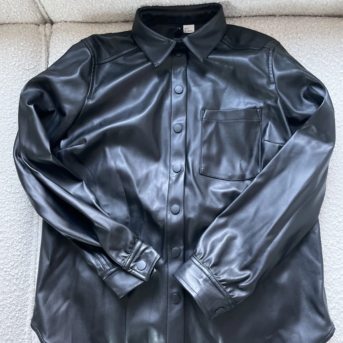 Skinnskjorta skjorta PU