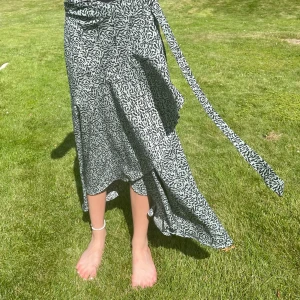 Kjol XS - En fin kjol, knappt använd från Lindex. 