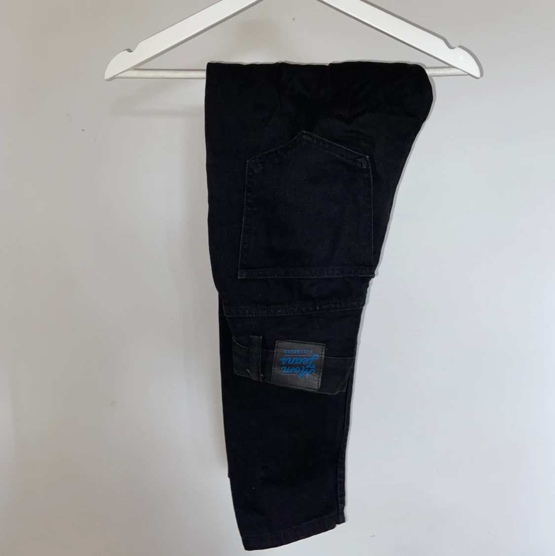 Svarta momjeans  - 90