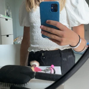 Topp från Gina tricot  - Säljer denna topp från Gina köpare står för frakt