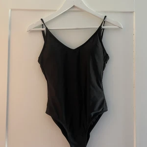 Svea baddräkt - Svea baddräkt storlek s aldrig använd 