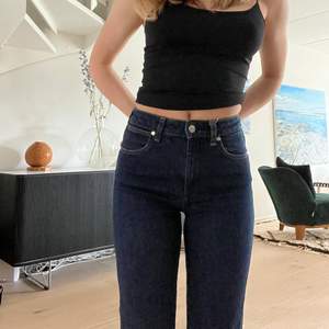 Ankellånga jeans från Wrangler i strl W25 L32💙💙Köpare står för frakt