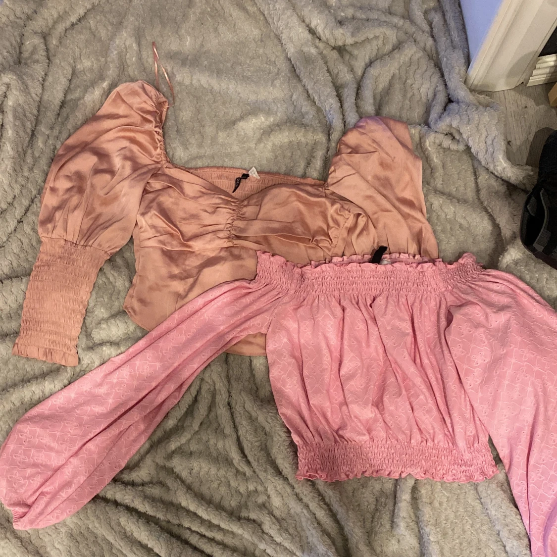 Två rosa toppar, 2 för 50kr! Stl S