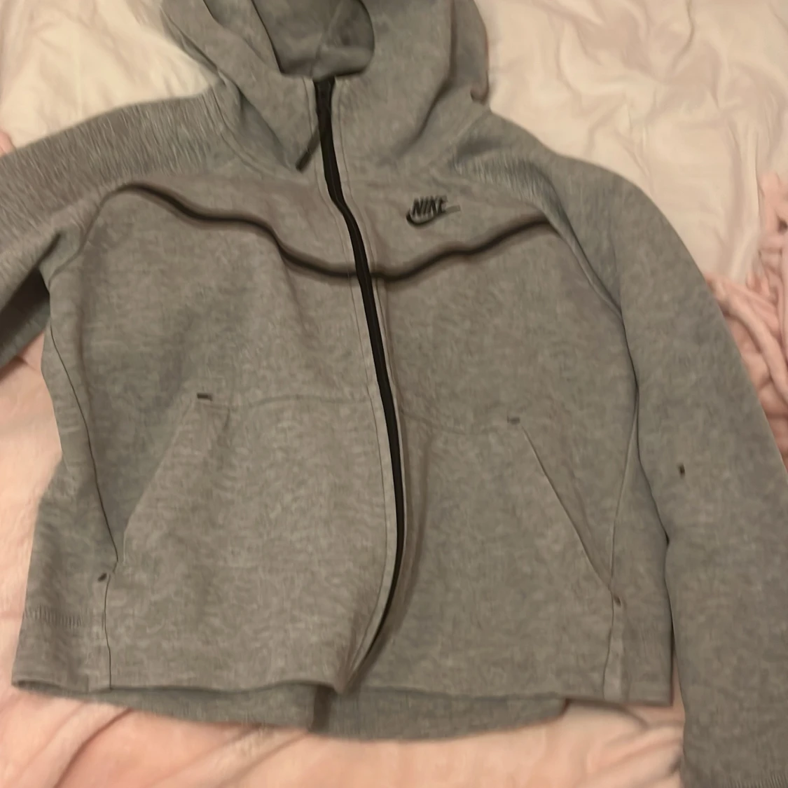 Nike tech fleecetröja 