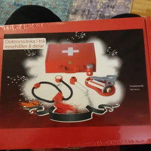 Doctor väska i träd - Helt ny Doctor väska i träd innehåller 8 delat