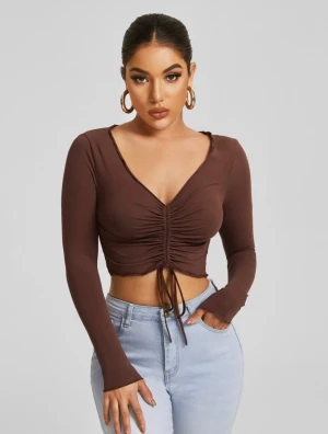 Yröja - Jätte fin tröja som knappt är använd! Hör av dig för fler bilder❤️