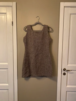 inwear klänning - begagnad brun inwear klänning vid intresse kan fler bilder skickas 