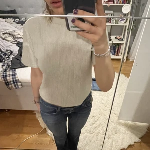 Zara tröja - Säljer den här as söta tröjan från zara💕
