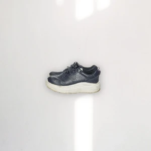 Eytys, strl 36 - Använt skick 