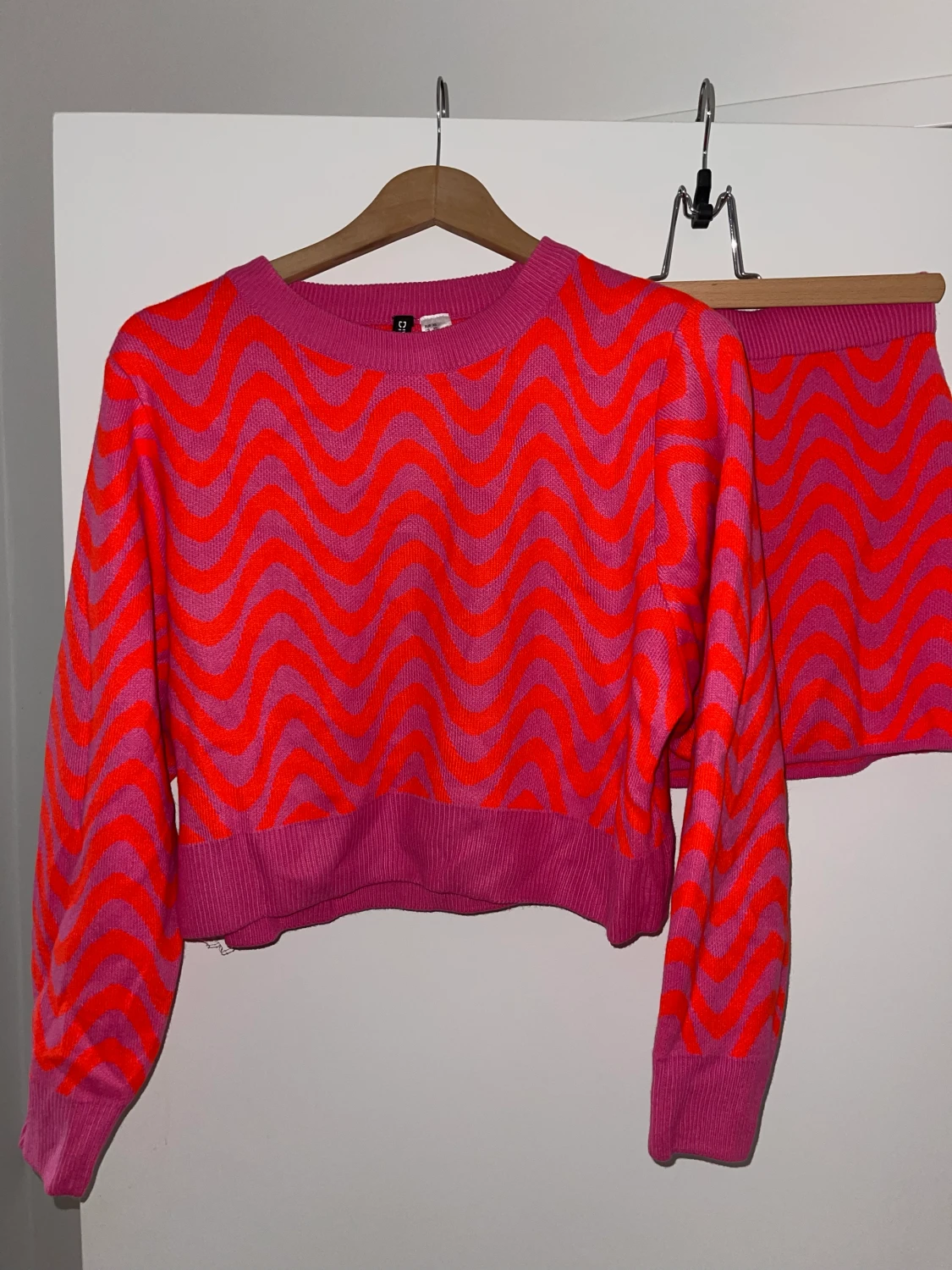 färgglatt set från hm  - 90