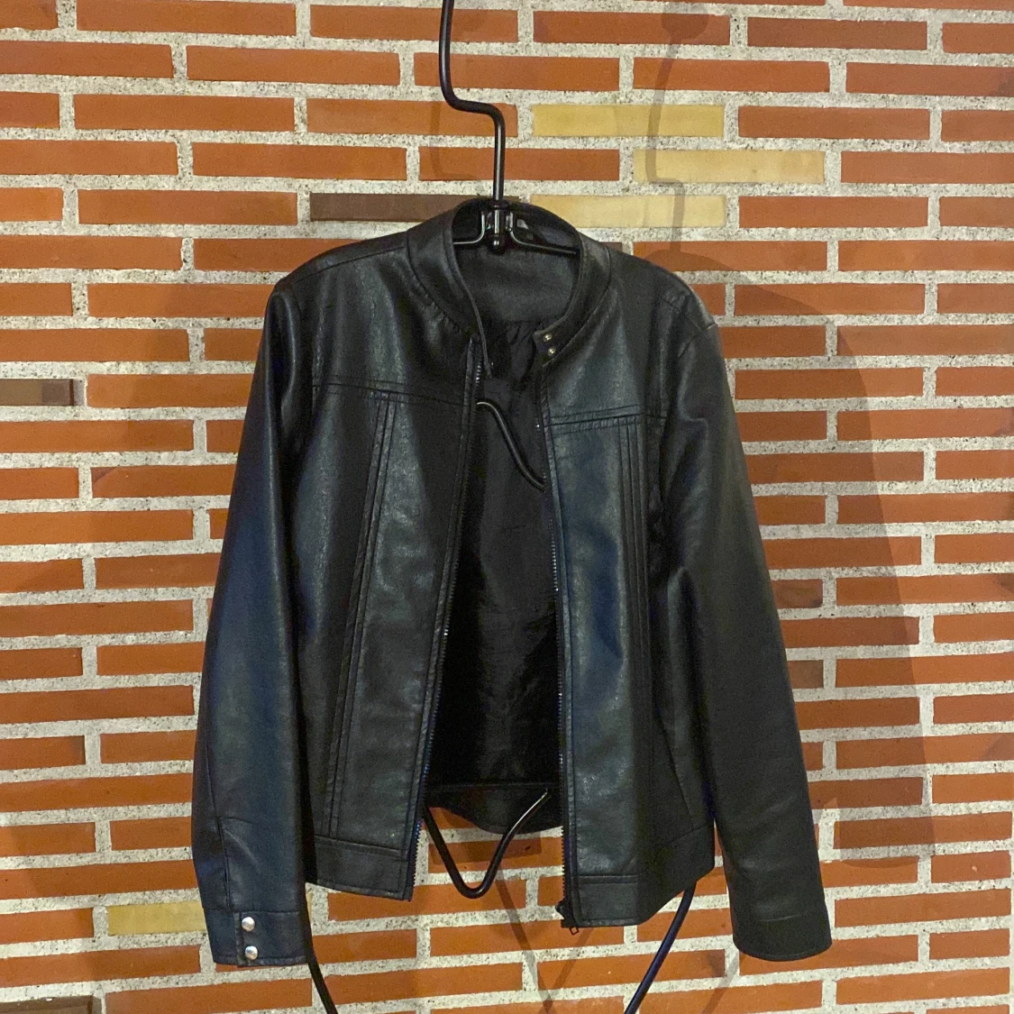 Fejk läder jacka