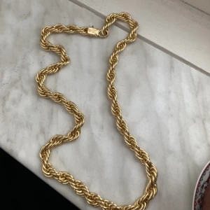 cordell halsband - Feet 18k platterad cordell halsband 10mm 65cm 