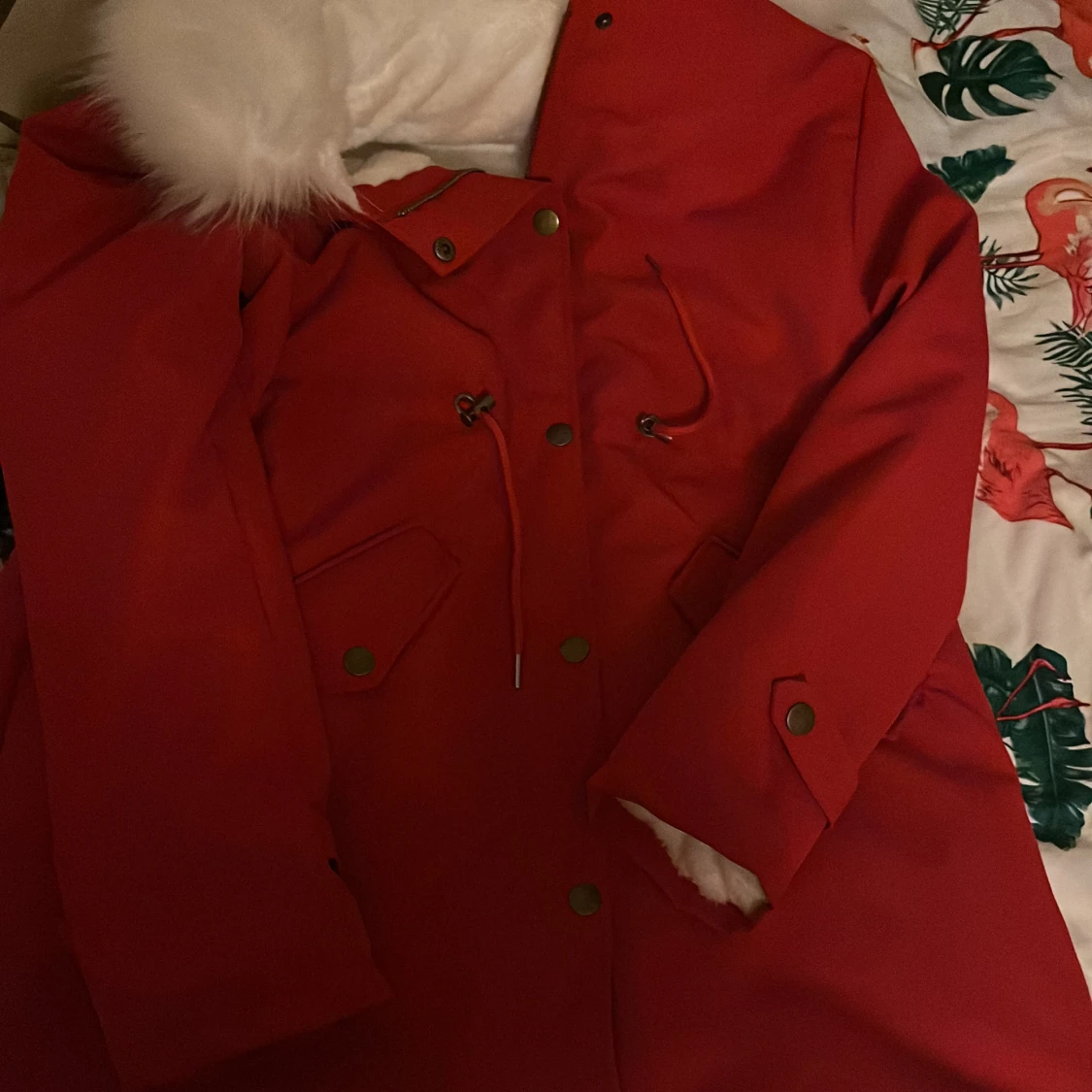 Röd jacka  - 91