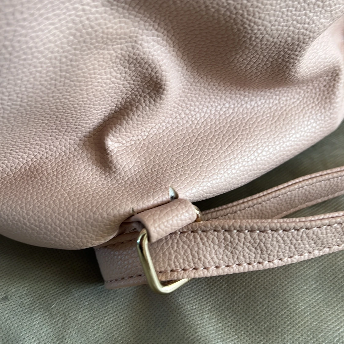Guess ryggsäck - 91