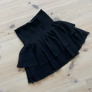 Bikbok kjol - Storlek S, normal i storlek