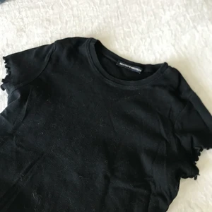 Brandy Melville T-shirt  - Super söt topp ifrån brandy Melville🥰