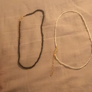 Halsband - Man får en för 10kr 🥰 Har 10 av varje🥰