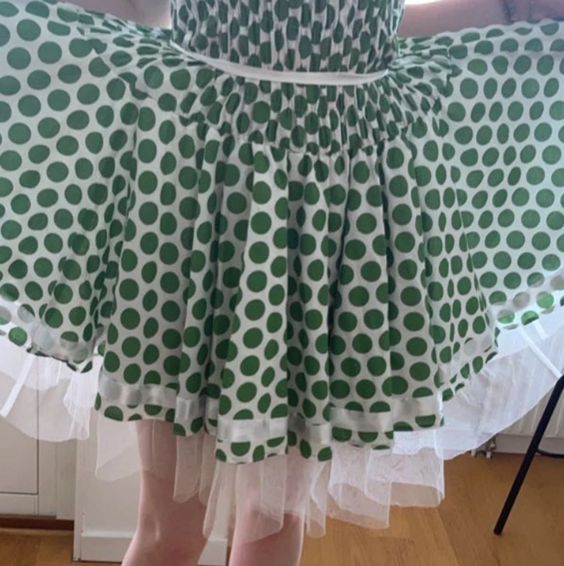 Fluffig klänning - 90