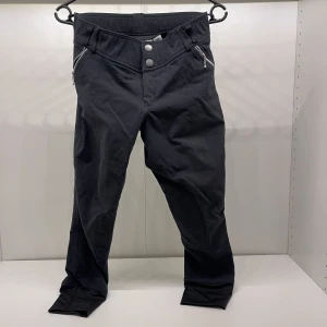 Ridbyxa - Ridbyxor från CRW🤍 Strl 160 