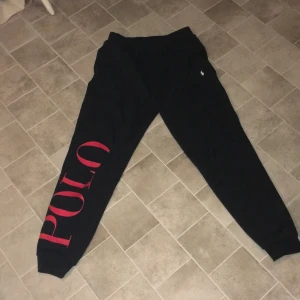 Polo ralph lauren mjukisbyxor - Skick 7/10