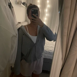 Polo Ralph Lauren  - Jättesnygg kofta. Kommer ej till användning! 