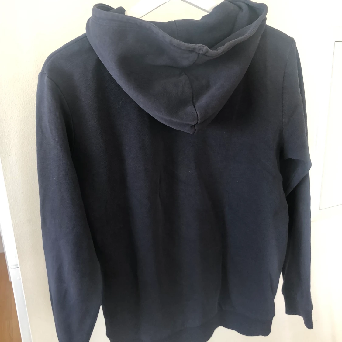 Peak performance Hoodie marinblå stl170 - 90