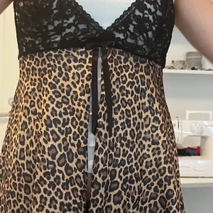 Sexigt linne - Fint linne helt oanvänd pris kan diskuteras! Såklart har man inte linne under