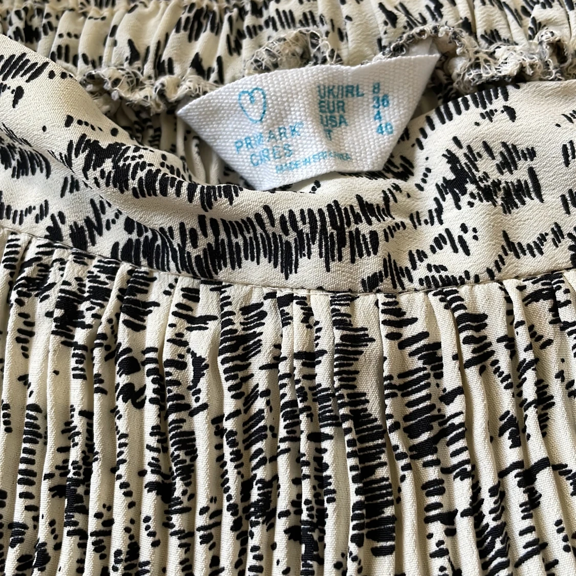 Elegant midi skirt - 91