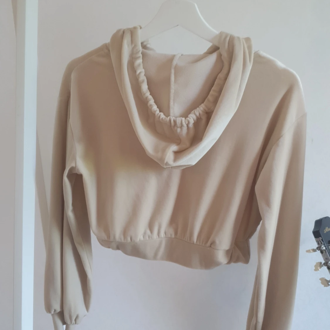 Cropad luvtröja  - 90