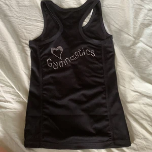 Gymnastik linne - Använd några gånger men är nu för liten 