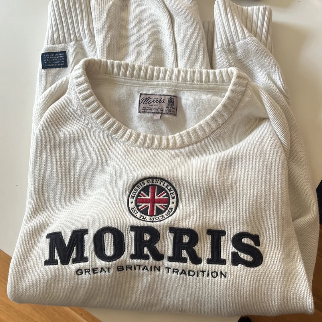 Morris Gentlemen sweatshirt