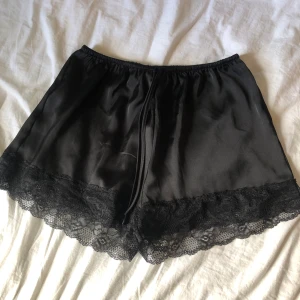 Shorts  - Sköna shorts från hunkemöller ❤️