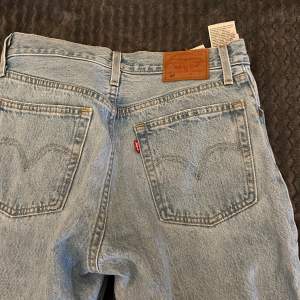 Jeans från Levis, 501 straightleg!!  W25 L32, 250!💓💓 