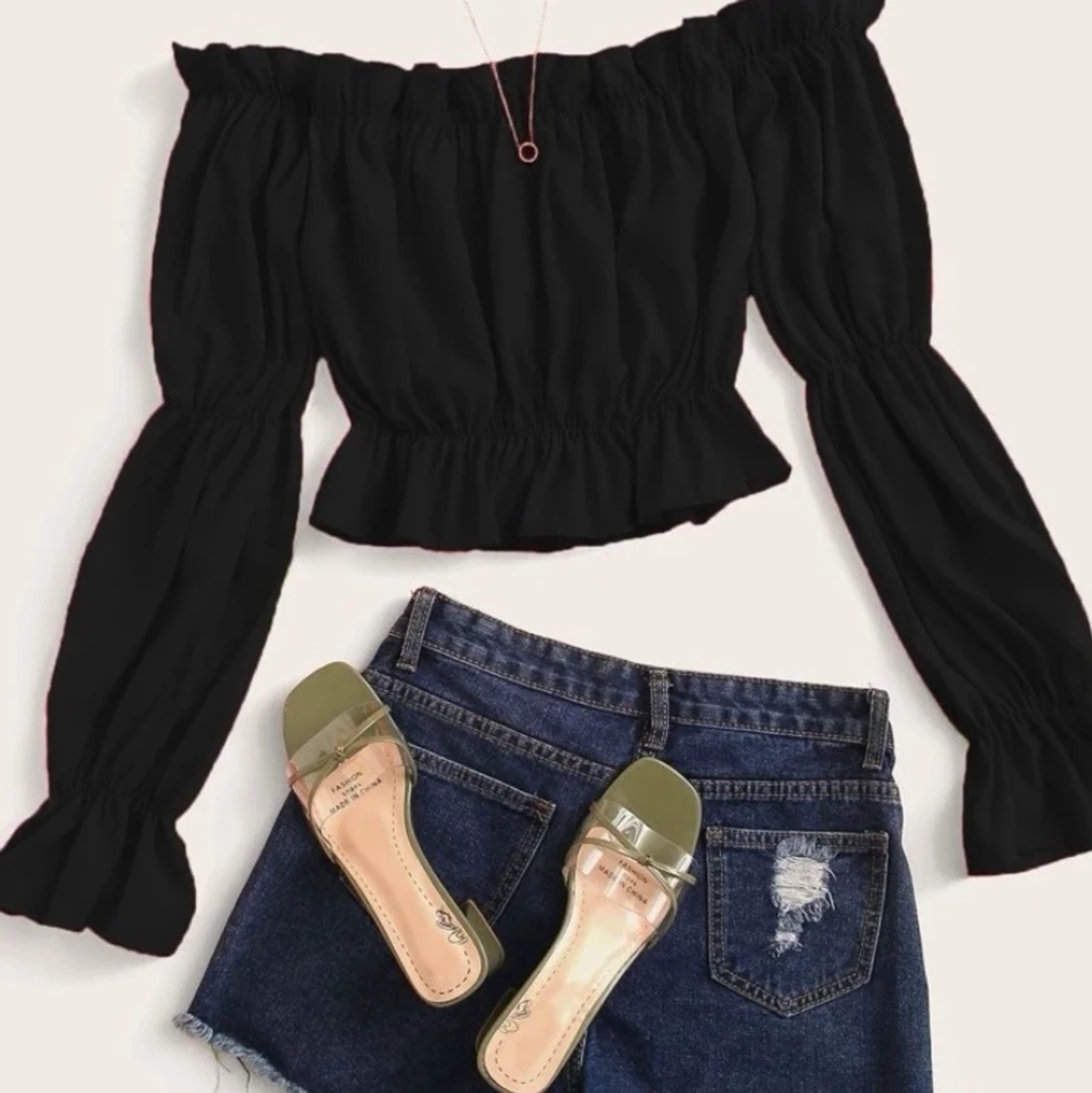Svart fin blus 