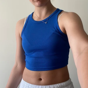 Blått linne - Köparen står för frakten och betalning sker via swish.